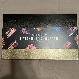 Smashbox cover shot eye shadow vault